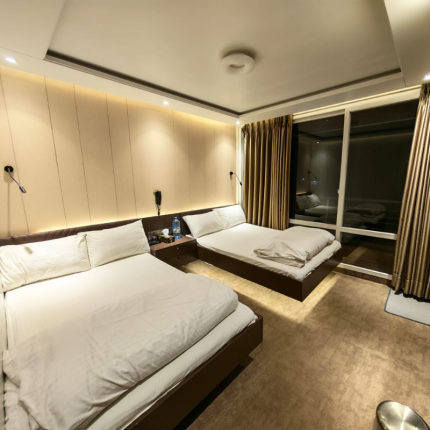 Alaska Cruises (Room: 216)